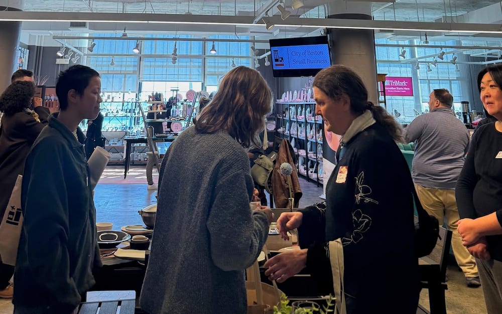 Networking event connects small restaurant owners post image